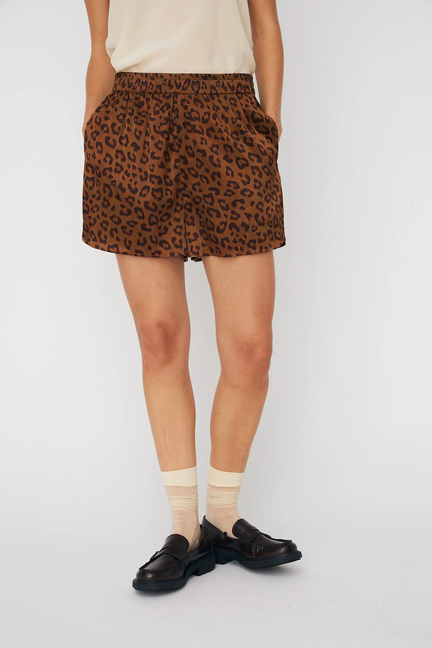 Animal Printed Silk Shorts - Leopard - Image 2