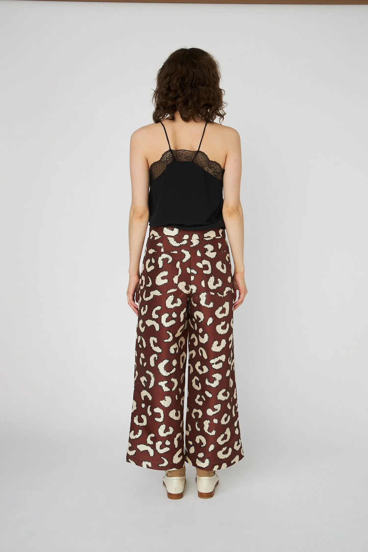 Cropped Low-Waist Pants - Leopard - Image 2