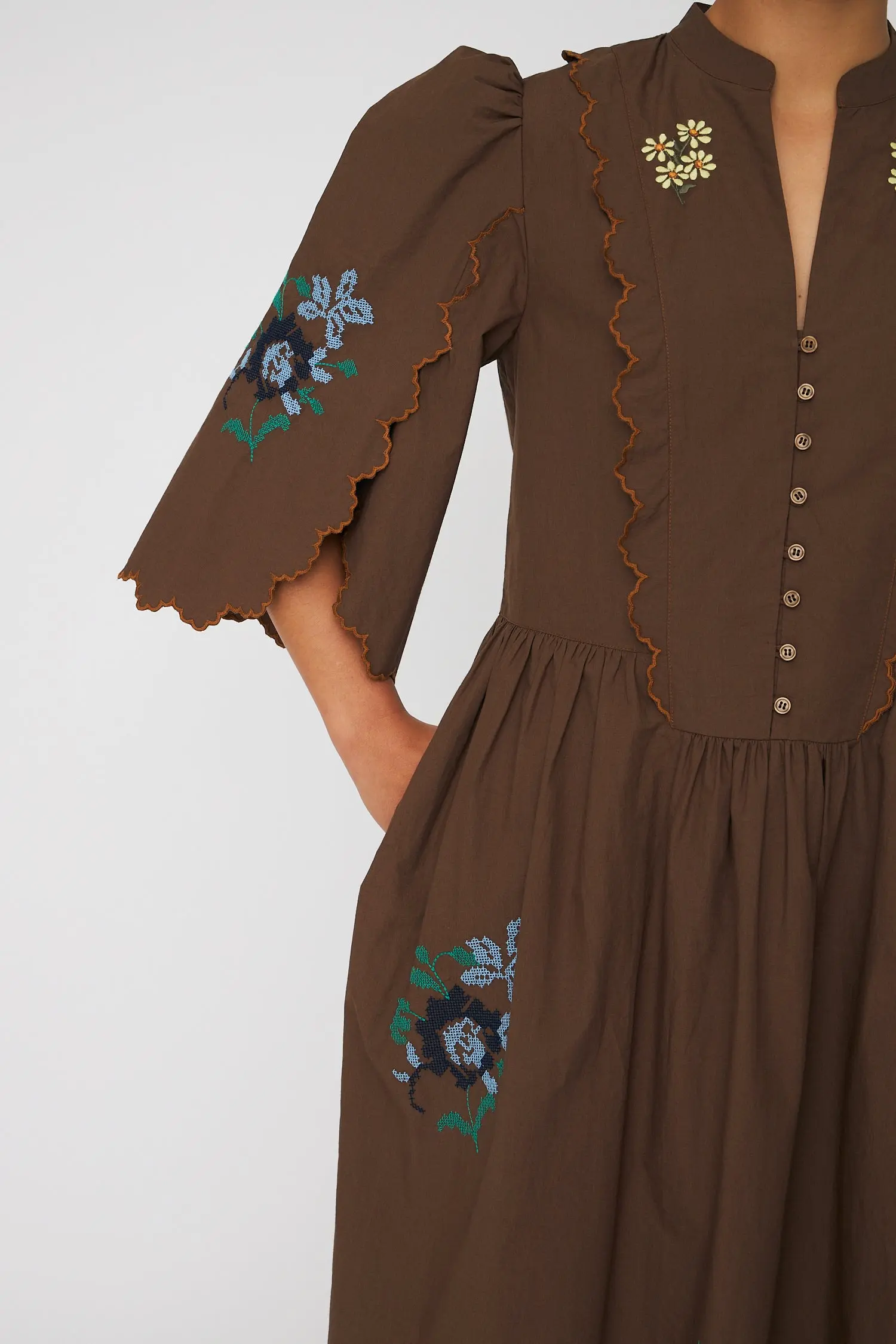 Embroidered Loose Midi Dress - Brown - Image 2