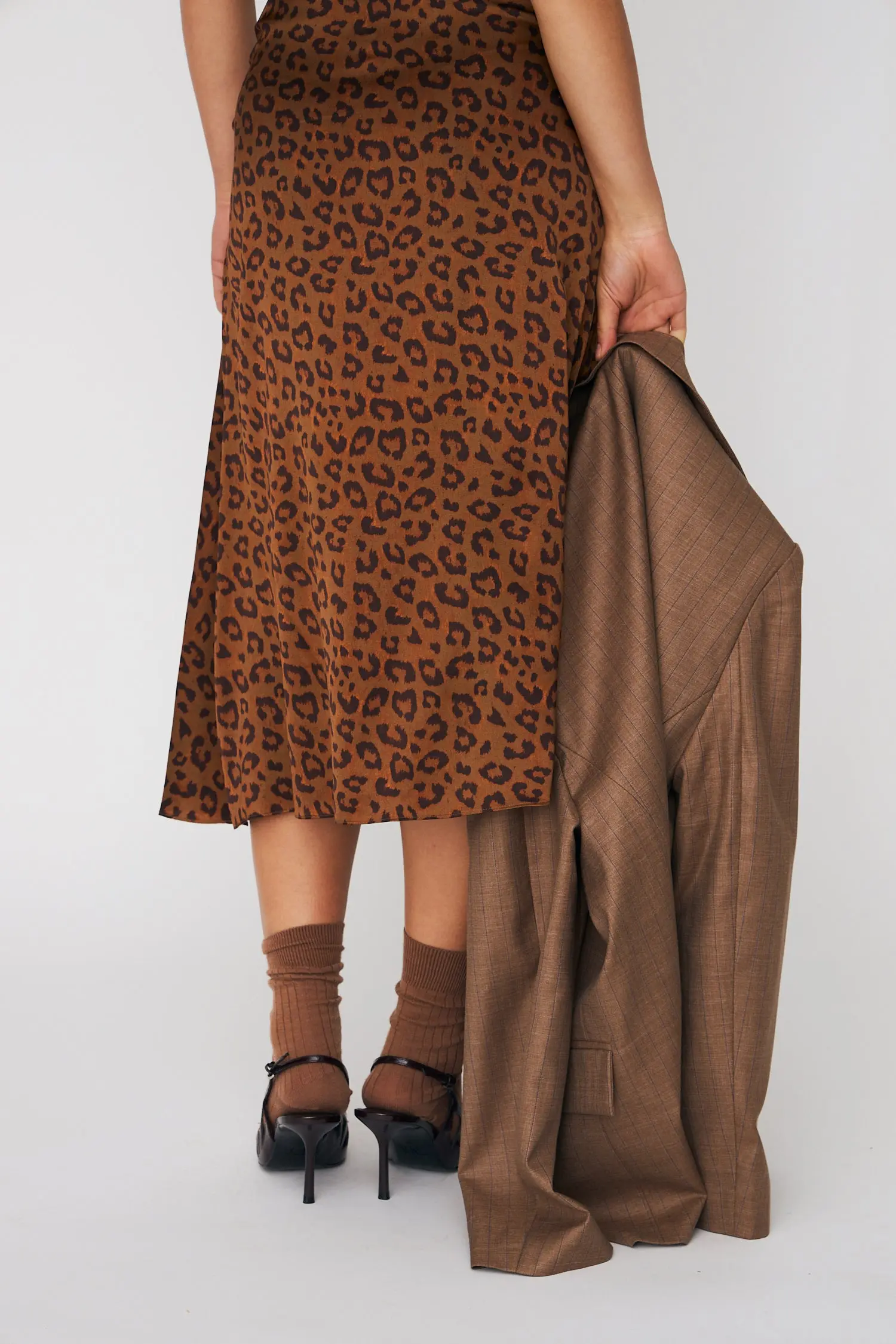 Fitted Midi Animal Printed Dress - Leopard - Image 3